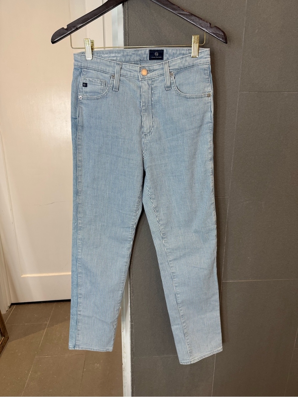 AG Adriano Goldschmied Women’s Isabelle Striped Straight Crop Jeans Size 27